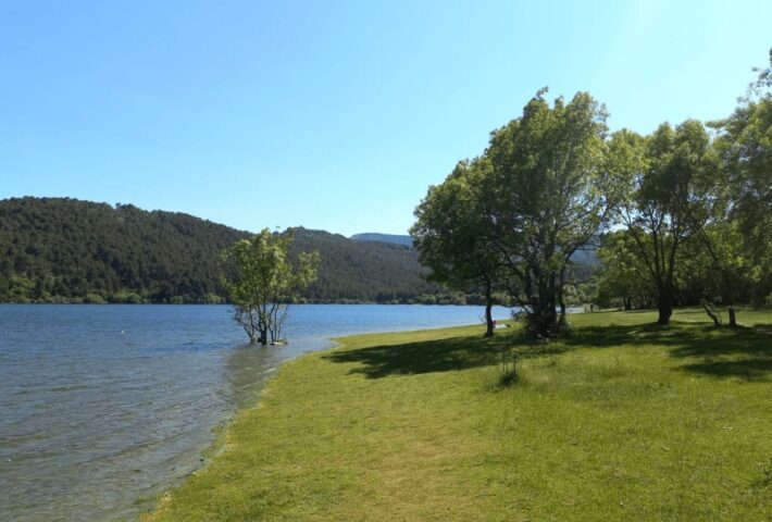 Hiking & Fun in Madrid – Guadarrama “La Jarosa Reservoir” – Sunday, February 16